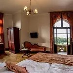 Hotel Pałac 4*