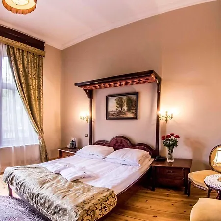 Pałac 4*