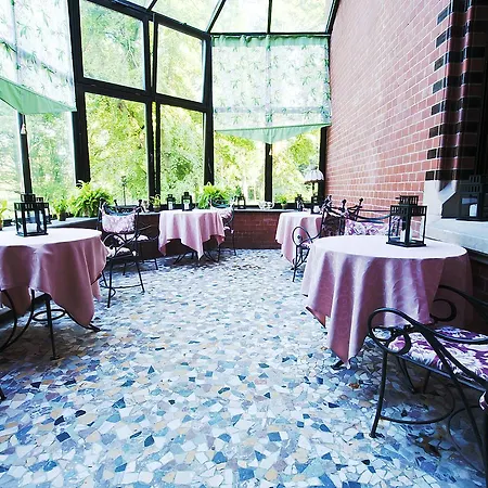 帕勒克瓦索酒店 4*